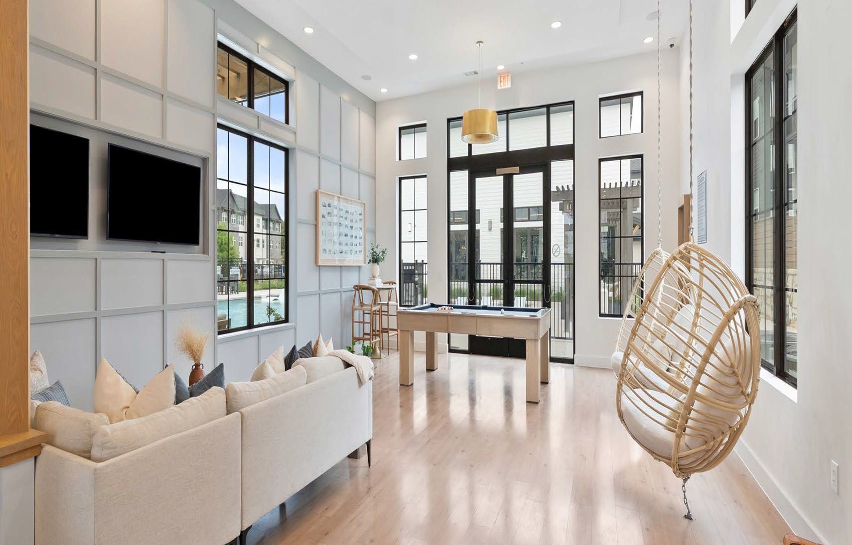 Resident clubhouse lounge